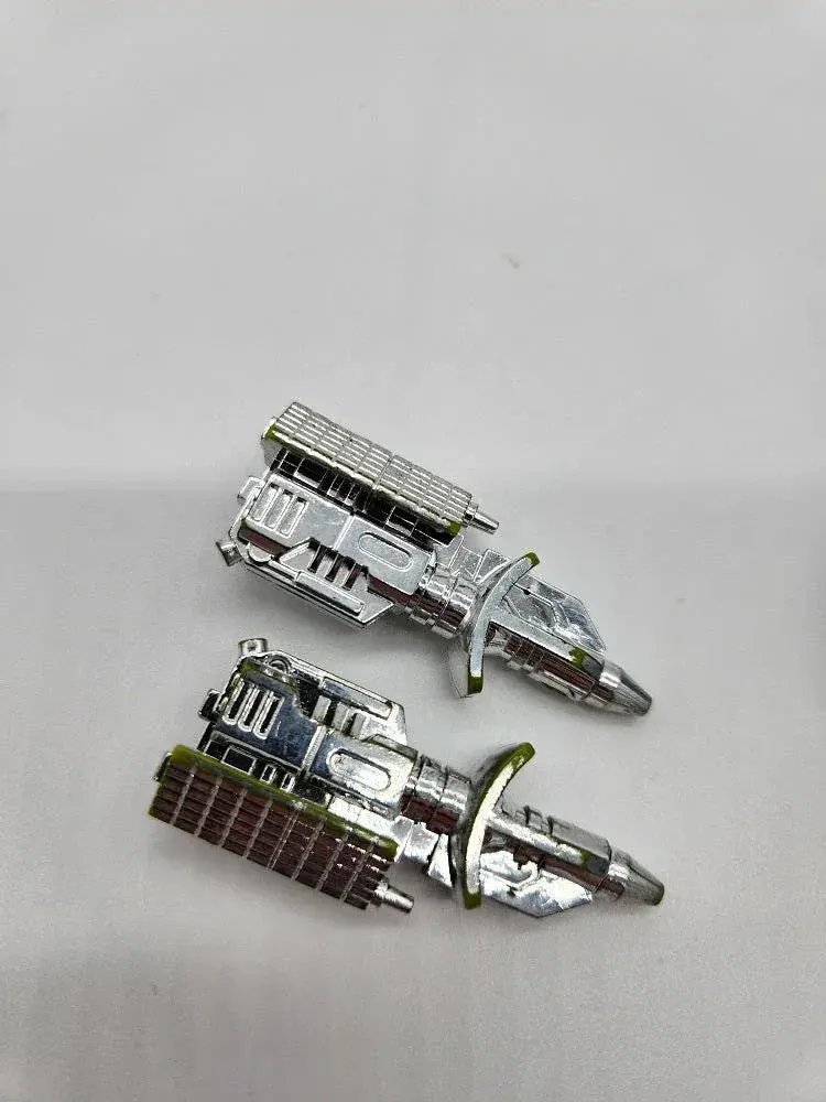 Slugfest - Weapons 1
