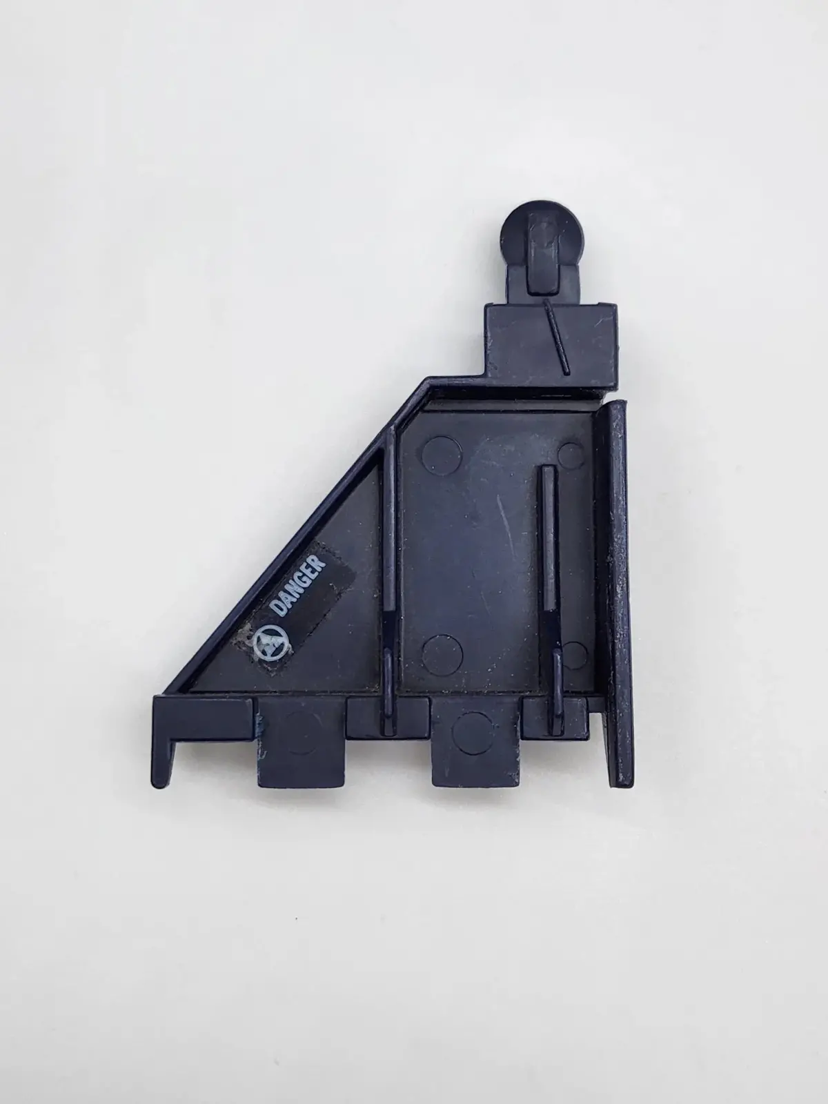 Surveillance Port - Side Wall 1