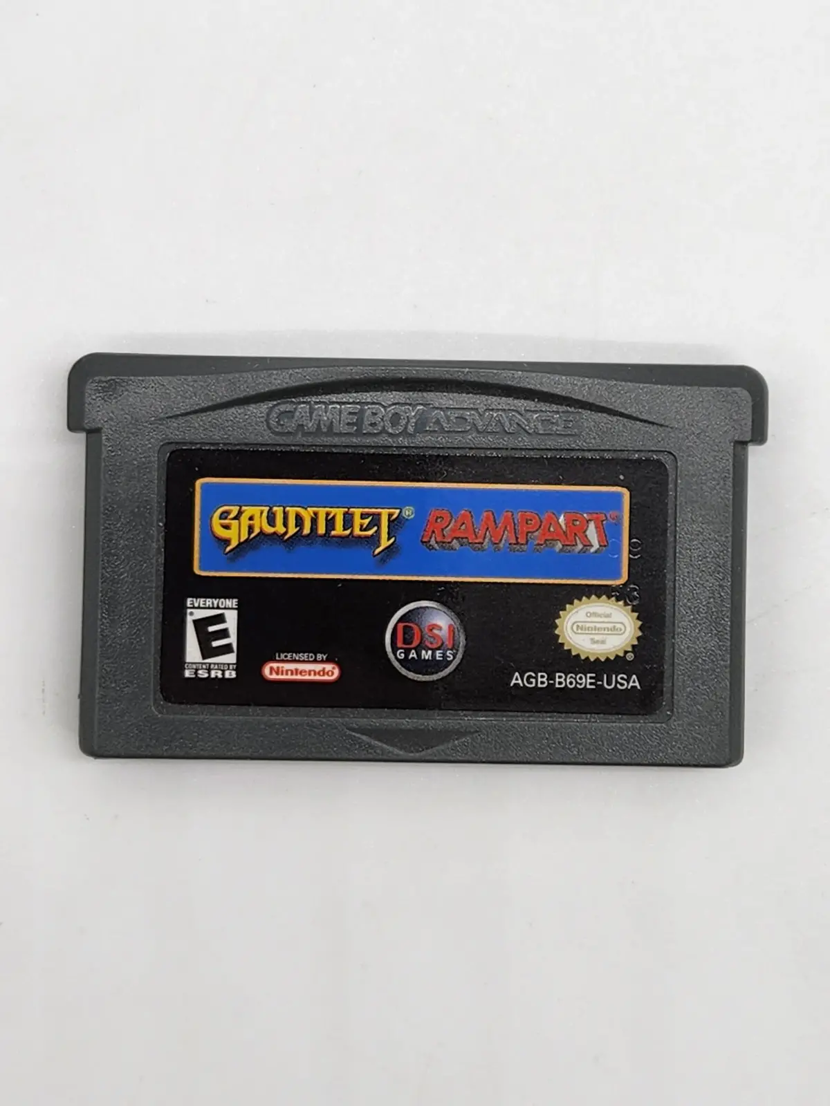 Gauntlet & Rampart - Gameboy Advance 1
