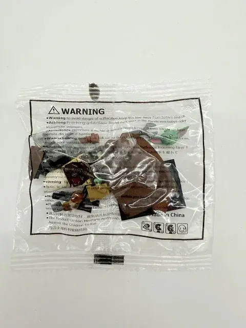 Grogu & Mandalorian Mini Fig - Sealed 1
