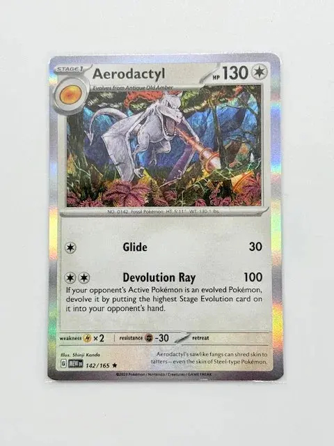 Aerodactyl. - Holo #142 1