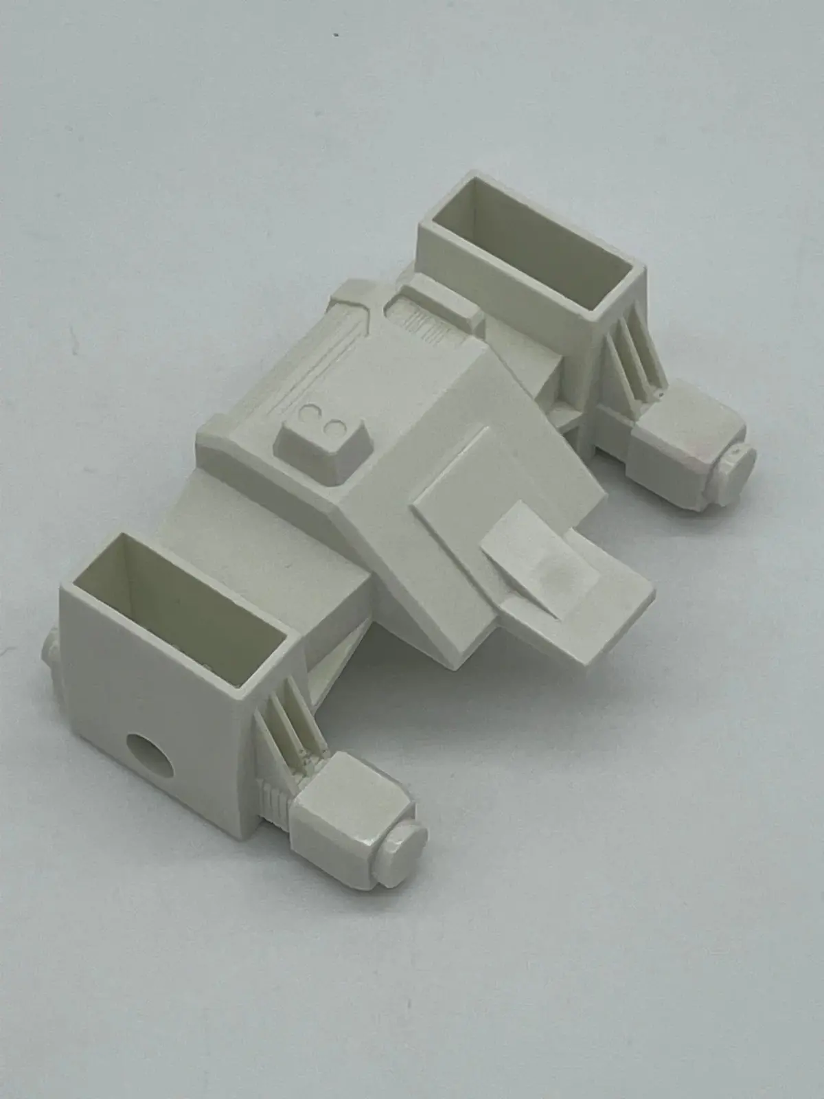 Metroplex - Sixgun Chest 1