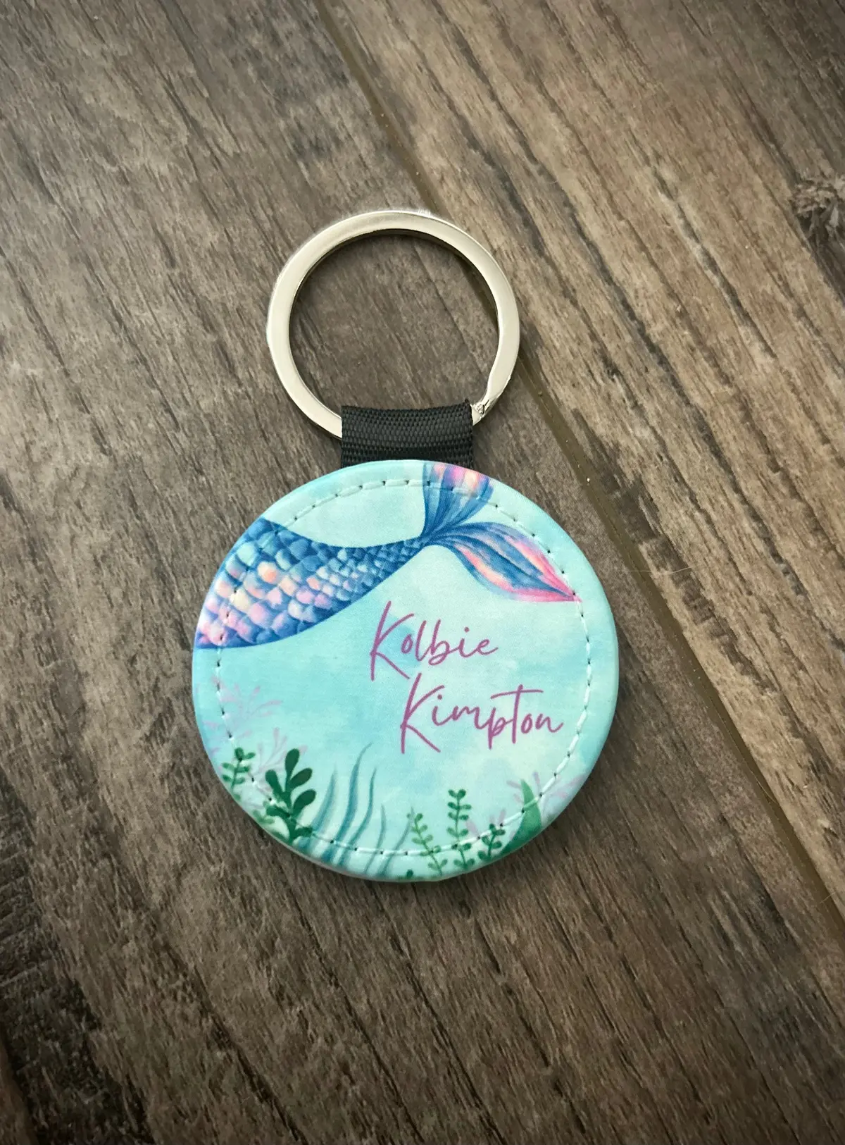 Round Personalized Keychain 1